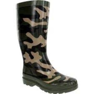 NEW! Sugar Women’s Raffle Rubber Mid-Calf Rain-Boots, Camo Print Size 7